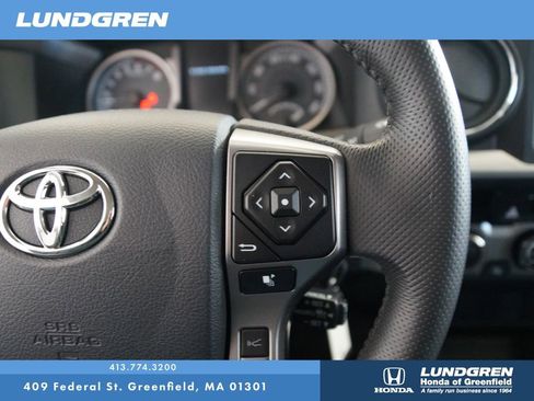 Used 2018 Toyota Tacoma SR5 image 17