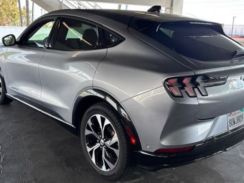 Used 2021 Ford Mustang Mach-E Premium RWD image 4