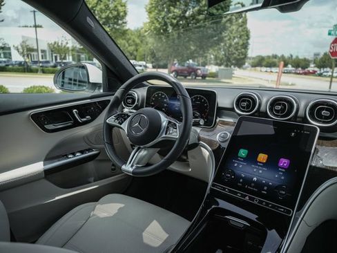 Certified 2025 Mercedes-Benz C 300 4MATIC Sedan image 19
