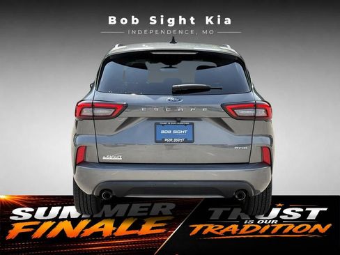 Used 2023 Ford Escape ST-Line AWD/4WD image 15
