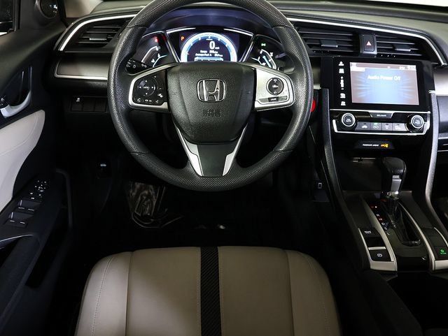 Used 2018 Honda Civic EX image 3