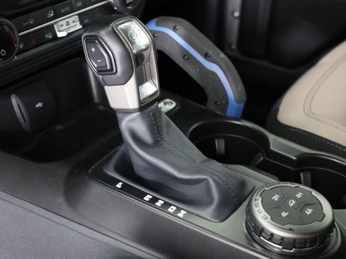 Used 2023 Ford Bronco Wildtrak AWD/4WD image 6