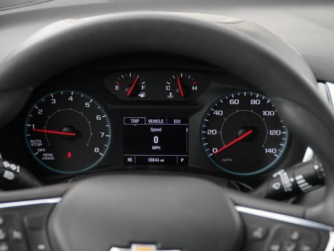 Used 2023 Chevrolet Equinox LS FWD image 21