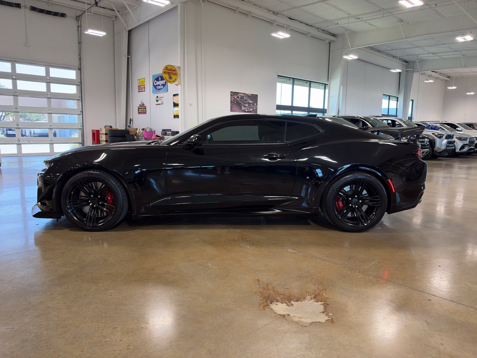Used 2019 Chevrolet Camaro ZL1 RWD image 5