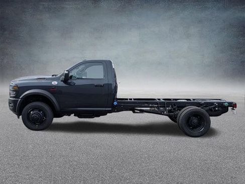 New 2026 RAM 5500 Tradesman AWD/4WD image 6