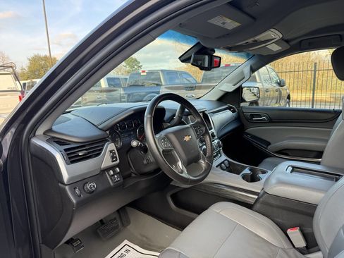 Used 2015 Chevrolet Tahoe LT w/ Luxury Package RWD image 6