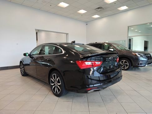 Used 2022 Chevrolet Malibu RS FWD image 5