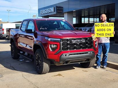 New 2026 GMC Canyon Elevation w/ Convenience Package