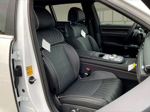 New 2026 Genesis G90 3.5T image 11