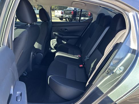 Used 2024 Nissan Sentra SV image 19