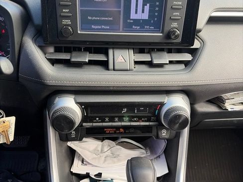 Used 2019 Toyota RAV4 LE w/ All Weather Liner Package AWD/4WD image 11