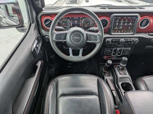 Used 2023 Jeep Gladiator Rubicon w/ Trailer Tow Package AWD/4WD image 15