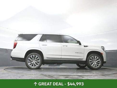 Used 2021 GMC Yukon Denali w/ Denali Premium Package image 26