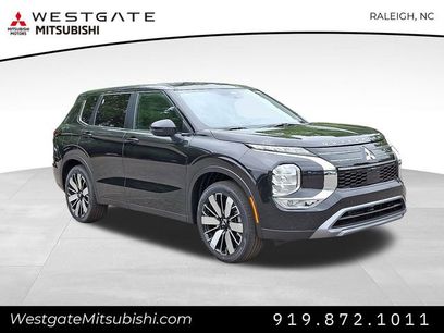 New 2025 Mitsubishi Outlander SE