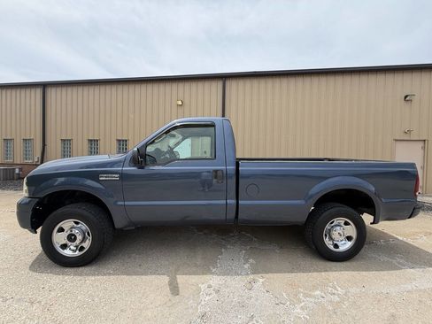 Used 2005 Ford F250 XLT AWD/4WD image 15