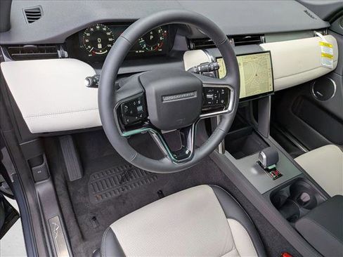 New 2026 Land Rover Discovery Sport Landmark AWD/4WD image 3