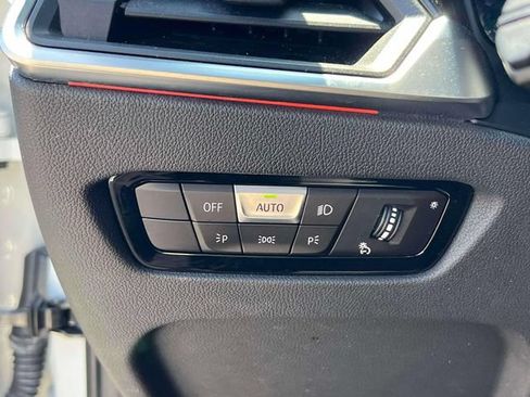Used 2022 BMW 330i Sedan w/ Driving Assistance Package RWD image 26