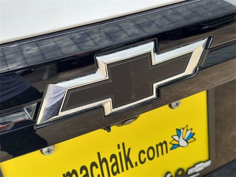 Used 2025 Chevrolet Traverse Z71 w/ Enhanced Driving Package image 32