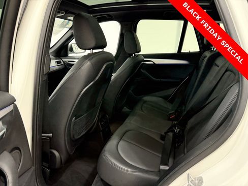 Used 2021 BMW X1 xDrive28i image 12