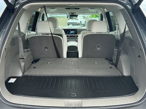 Certified 2026 Hyundai Palisade SEL FWD image 40