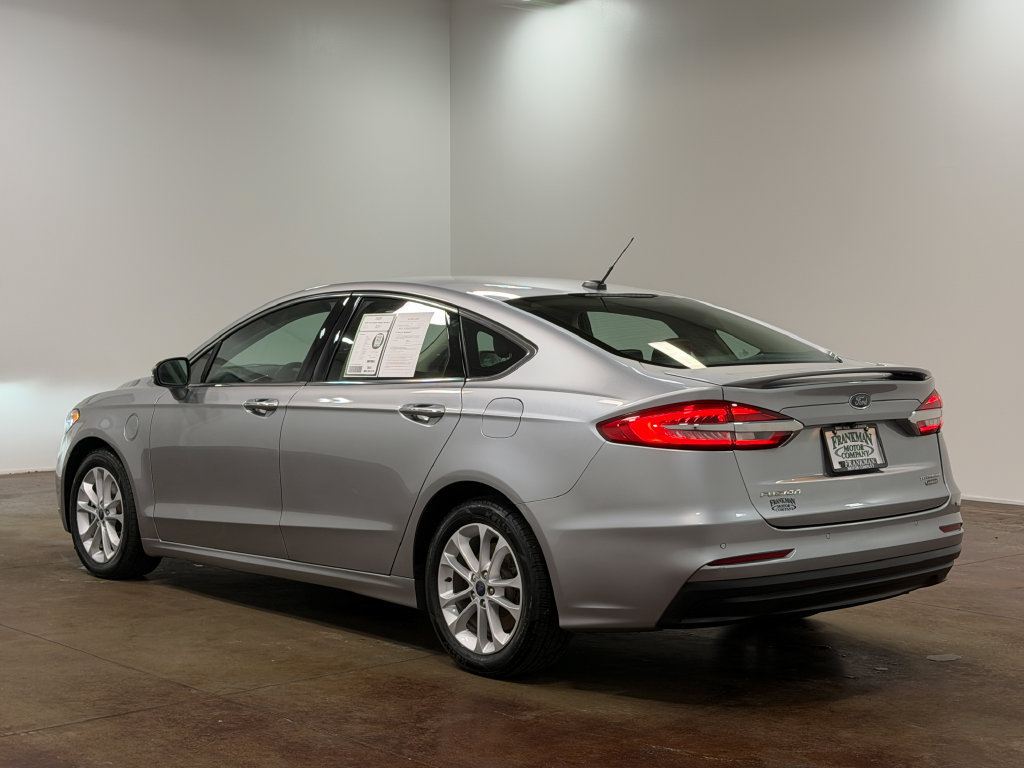 Used 2020 Ford Fusion Energi Titanium FWD image 5
