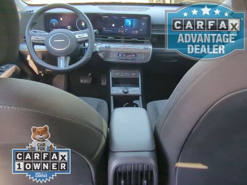 Used 2025 Hyundai Kona SEL image 17