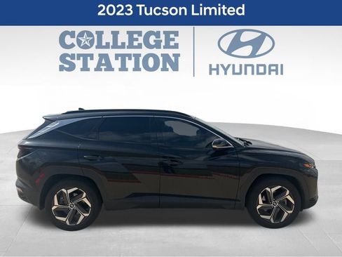 Used 2023 Hyundai Tucson Limited image 2