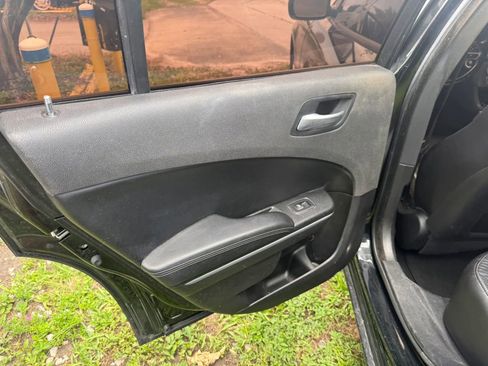Used 2021 Dodge Charger SXT w/ Leather Interior Group RWD image 8
