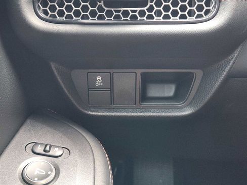 Used 2024 Honda HR-V Sport image 22