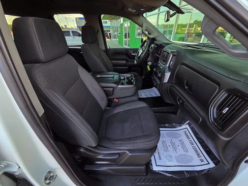 Used 2020 Chevrolet Silverado 2500 W/T w/ WT Safety Package image 18