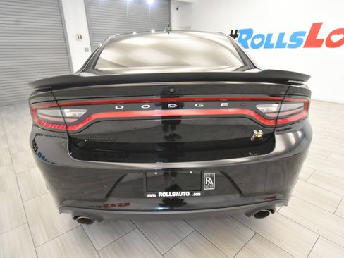 Used 2023 Dodge Charger Scat Pack w/ Plus Group RWD image 4