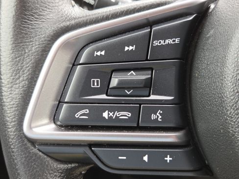 Used 2024 Subaru Outback Premium AWD/4WD image 10
