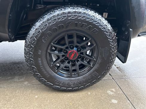 Used 2021 Toyota Tacoma TRD Pro image 8