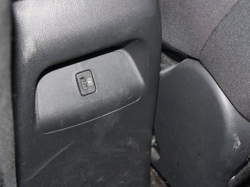 Used 2023 Nissan Sentra SV image 18