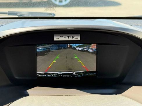 Used 2017 Ford Escape SE image 33