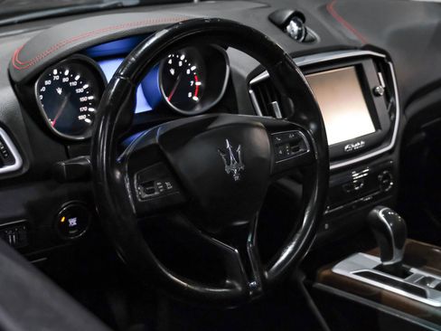 Used 2016 Maserati Ghibli S image 14