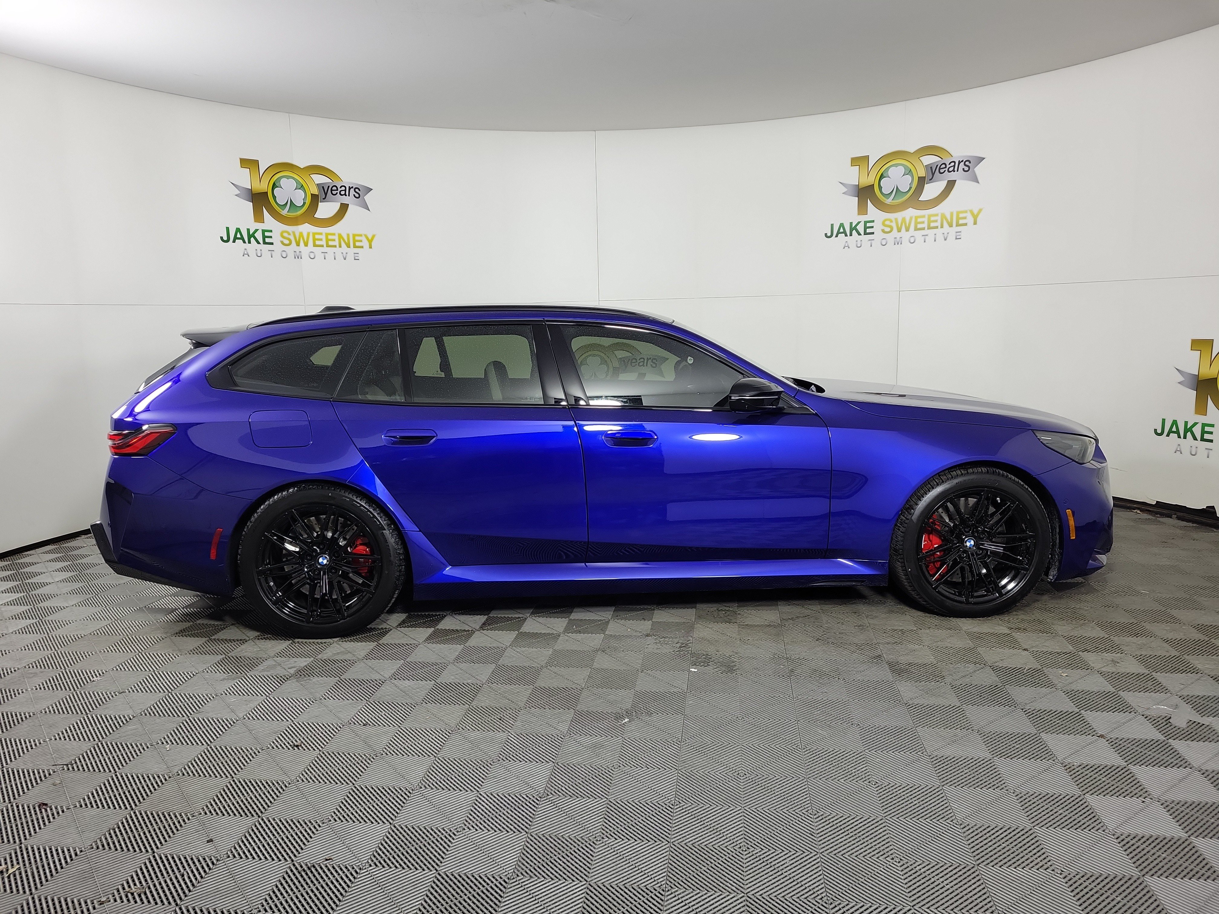 Used 2026 BMW M5 Touring AWD/4WD image 8