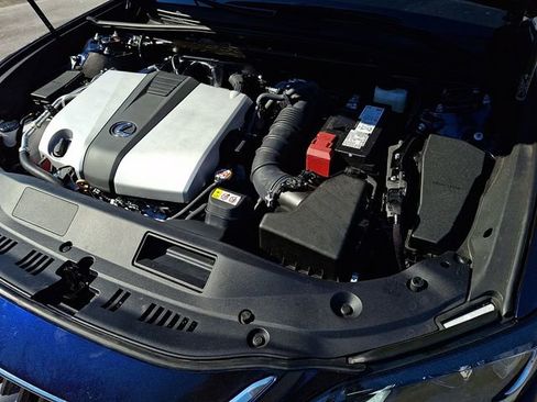 Used 2025 Lexus ES 350 w/ Premium Package image 27