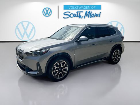 Used 2025 BMW X1 xDrive28i w/ Convenience Package AWD/4WD image 3