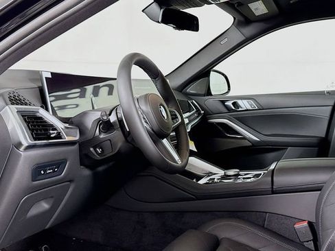 New 2026 BMW X6 xDrive40i w/ Climate Comfort Package image 9