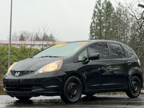 Used 2012 Honda Fit image 1