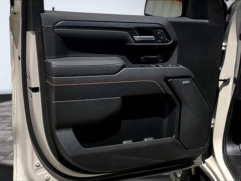 New 2026 GMC Sierra 1500 AT4 w/ AT4 Premium Package AWD/4WD image 27