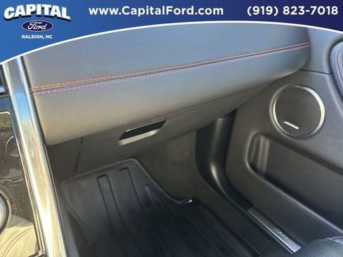 Used 2020 Land Rover Discovery Sport SE R-Dynamic image 27