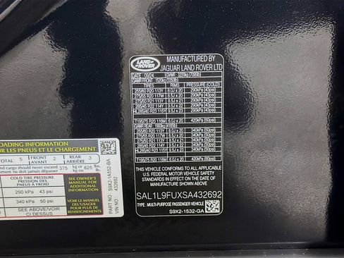 Used 2025 Land Rover Range Rover Sport Dynamic SE image 30