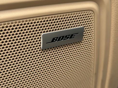 Used 2021 Porsche Macan AWD/4WD image 25