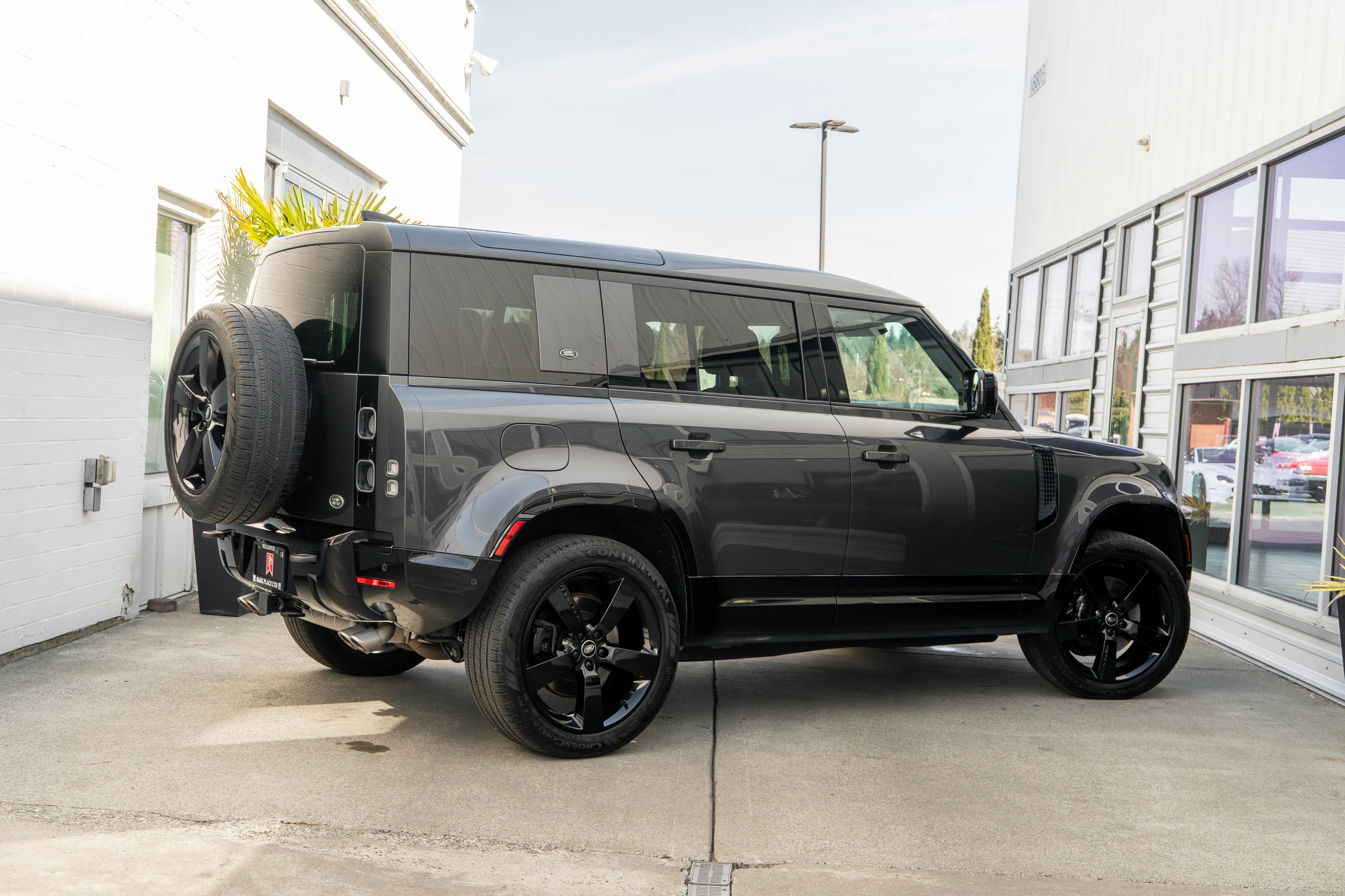 Used 2023 Land Rover Defender 110 Carpathian Edition AWD/4WD image 6