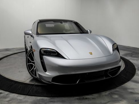 Used 2023 Porsche Taycan Turbo S w/ Premium Package image 20