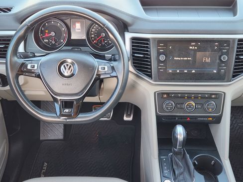Used 2019 Volkswagen Atlas SE w/ Towing Package image 29