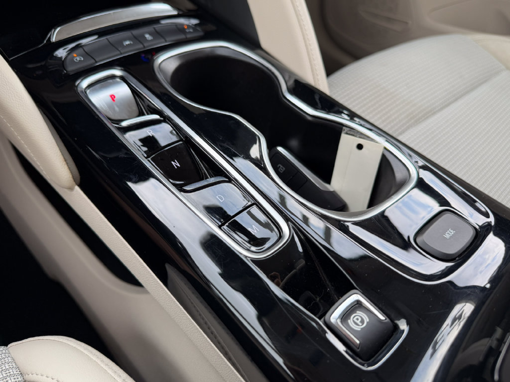 Certified 2023 Buick Envision Preferred FWD image 38