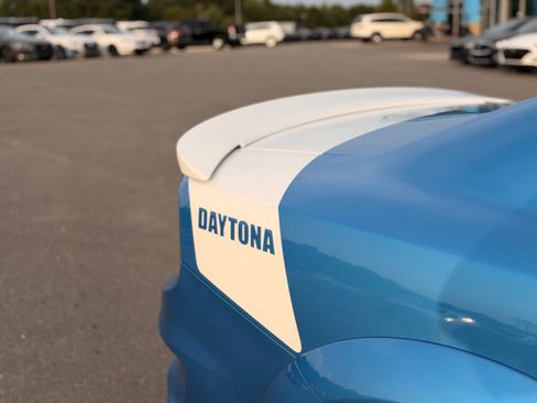 Used 2020 Dodge Charger SRT Hellcat w/ Harman/Kardon Audio Group RWD image 19